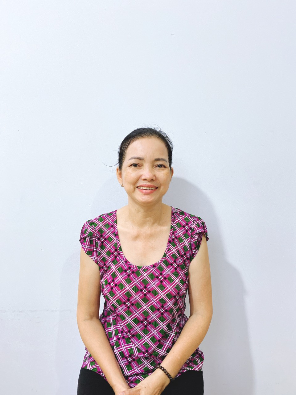 Chị Phùng Thị Vui, sinh năm 1975, Quê ở Trà Vinh - Giúp việc nhà – phụ chăm em
