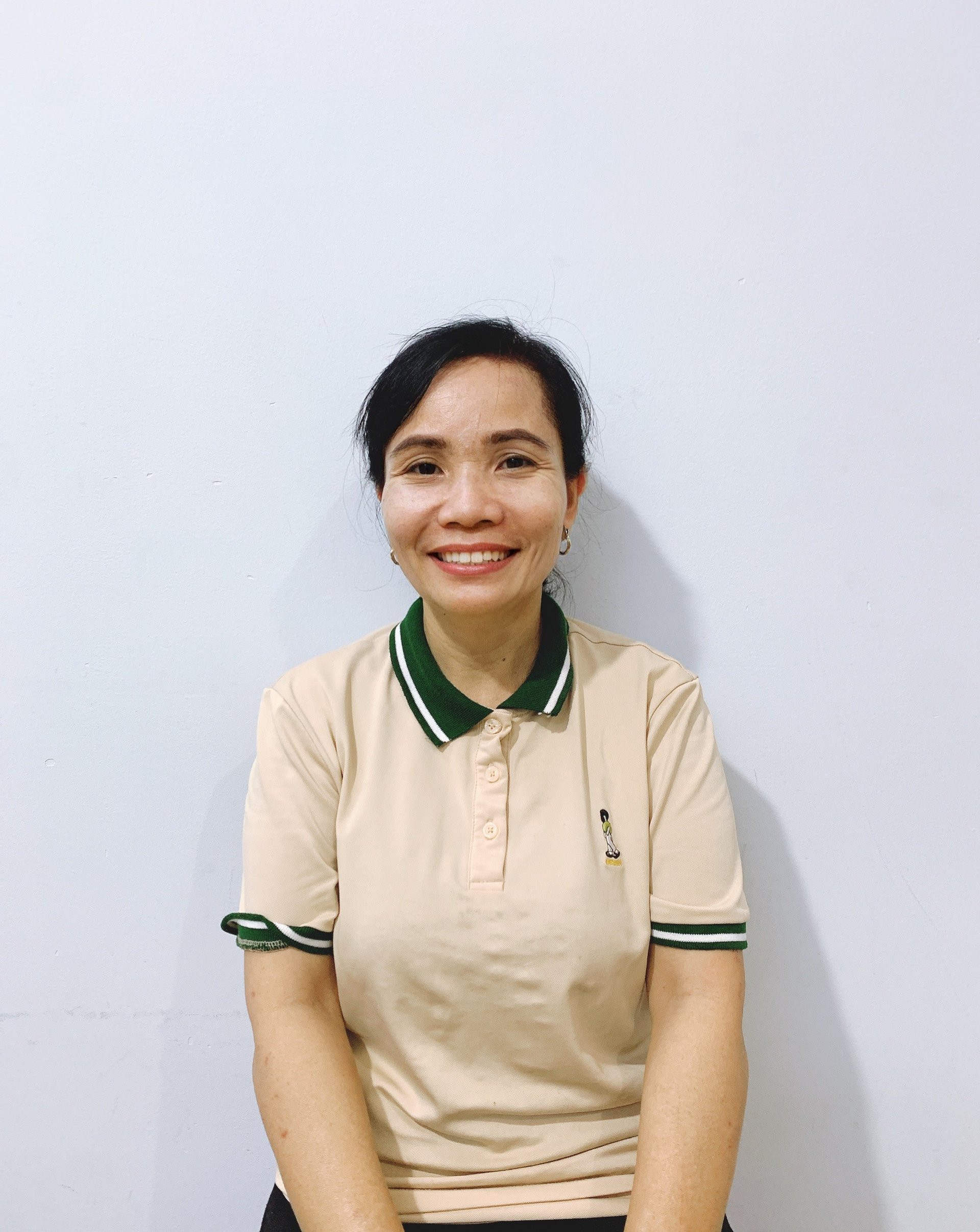 Chị Chiến - Năm sinh: 1973 - Quê quán: Bắc Giang chuyên giúp việc nhà kỹ tính sạch sẽ