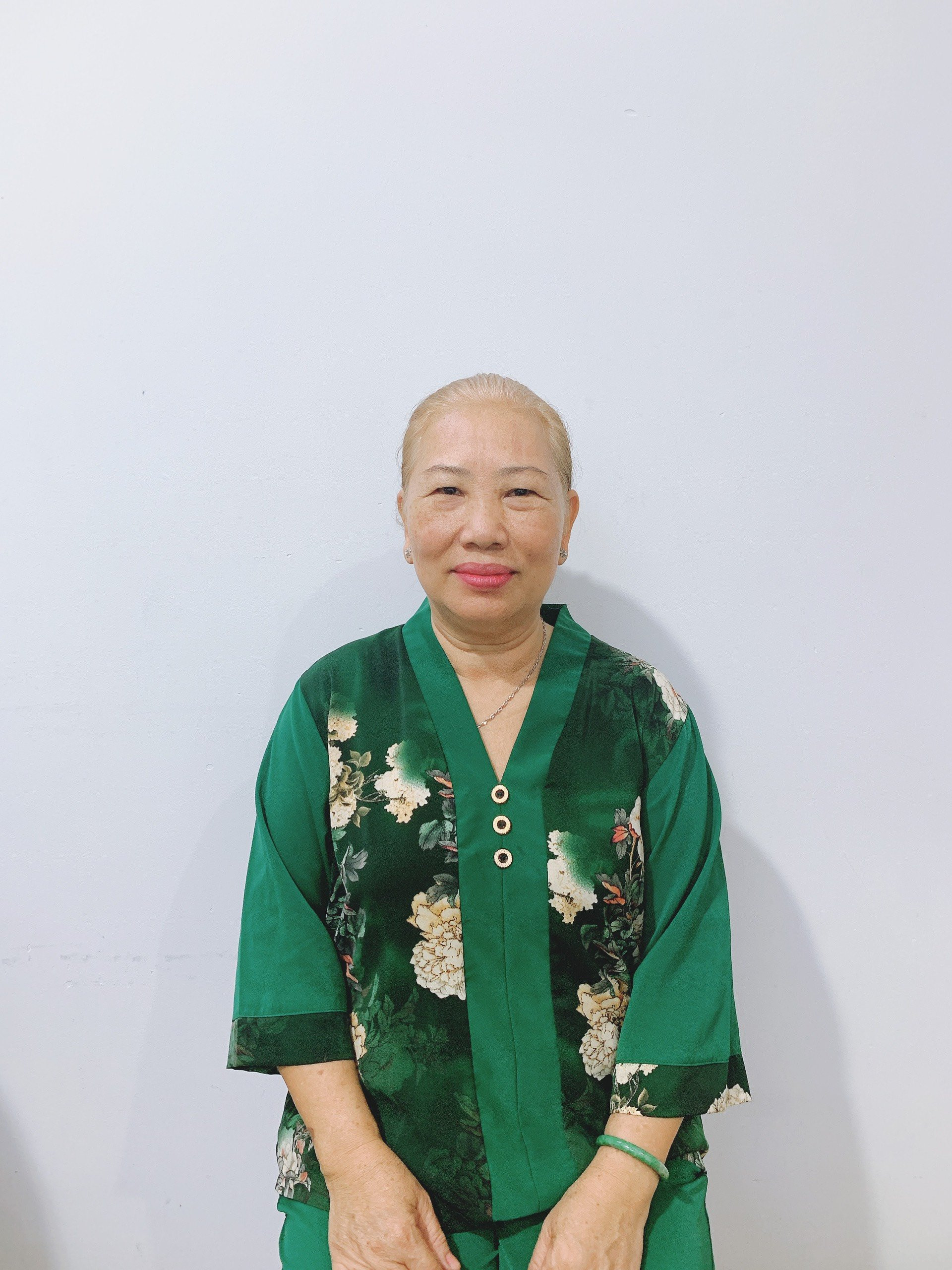 Cô Nguyễn Thị Huyền, Sinh Năm 1966, Quê Quán Tiền Giang cô chuyên chăm bé rất thích bé