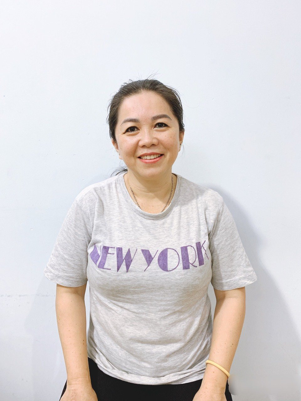Cô Diễm miền tây ngoài tuổi 50 yêu thương trẻ nhỏ quý mến người già tìm gia đình cùng gắn bó