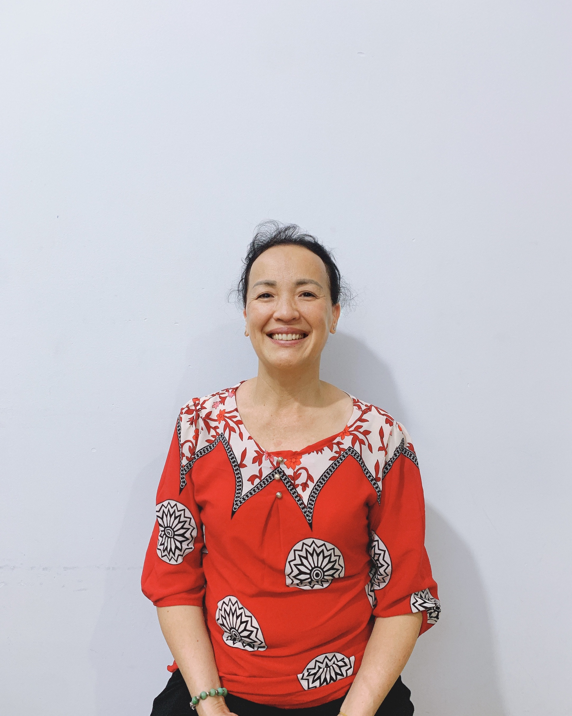 Chị Phạm Thị Hoa, sinh năm 1973, quê Hà Tĩnh Nhận Chăm em bé, Giúp việc nhà.