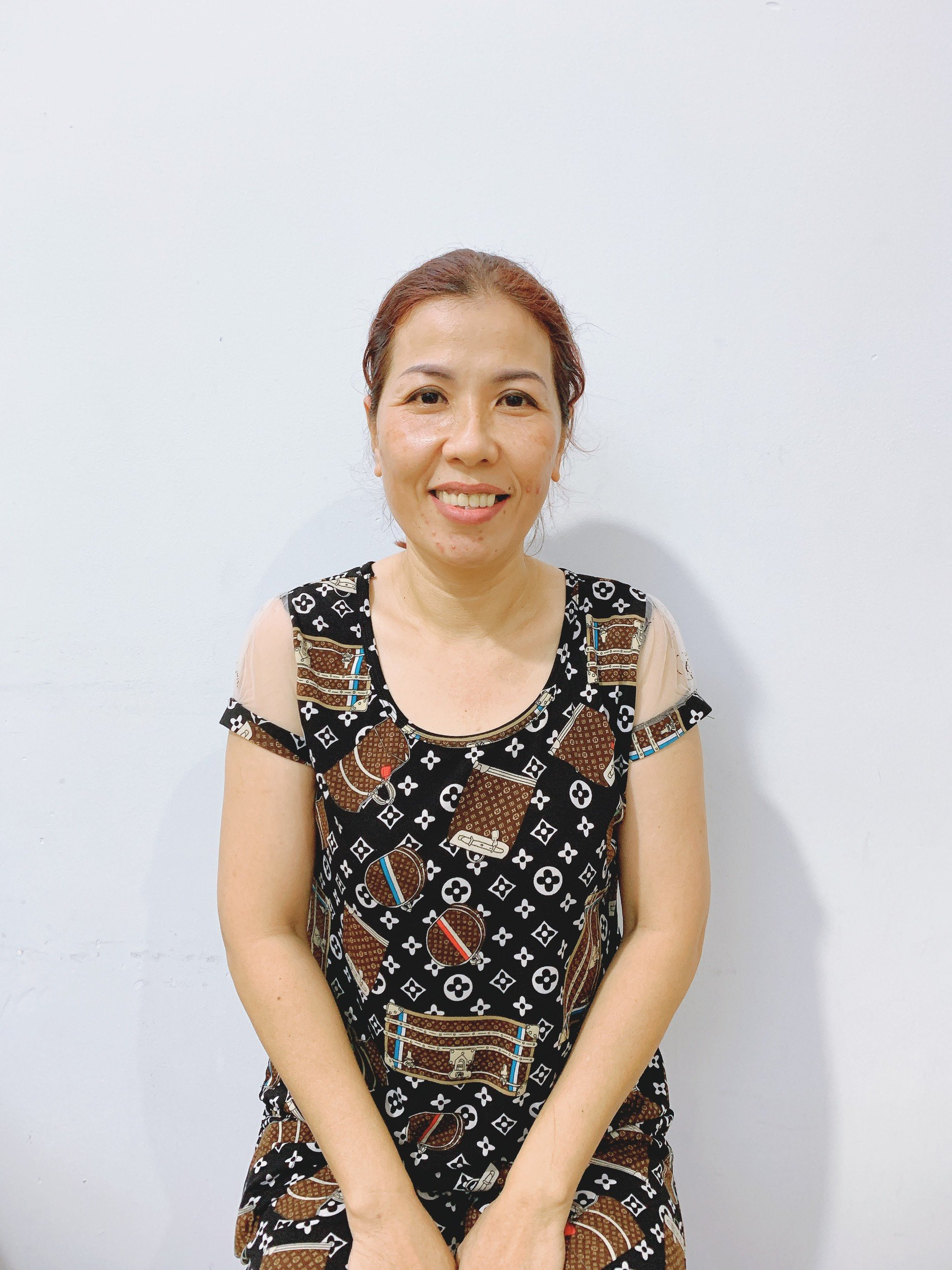 Chị Châu, sinh năm 1980, Quê Bạc Liêu miền tây thật thà đi làm không vướng bận đảm đang việc nhà