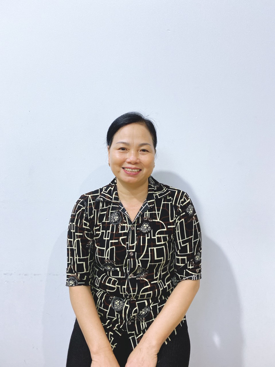 Cô Xuân, sinh năm: 1972, quê : Bạc Liêu cô chuyên chăm bệnh chăm sóc tận tâm