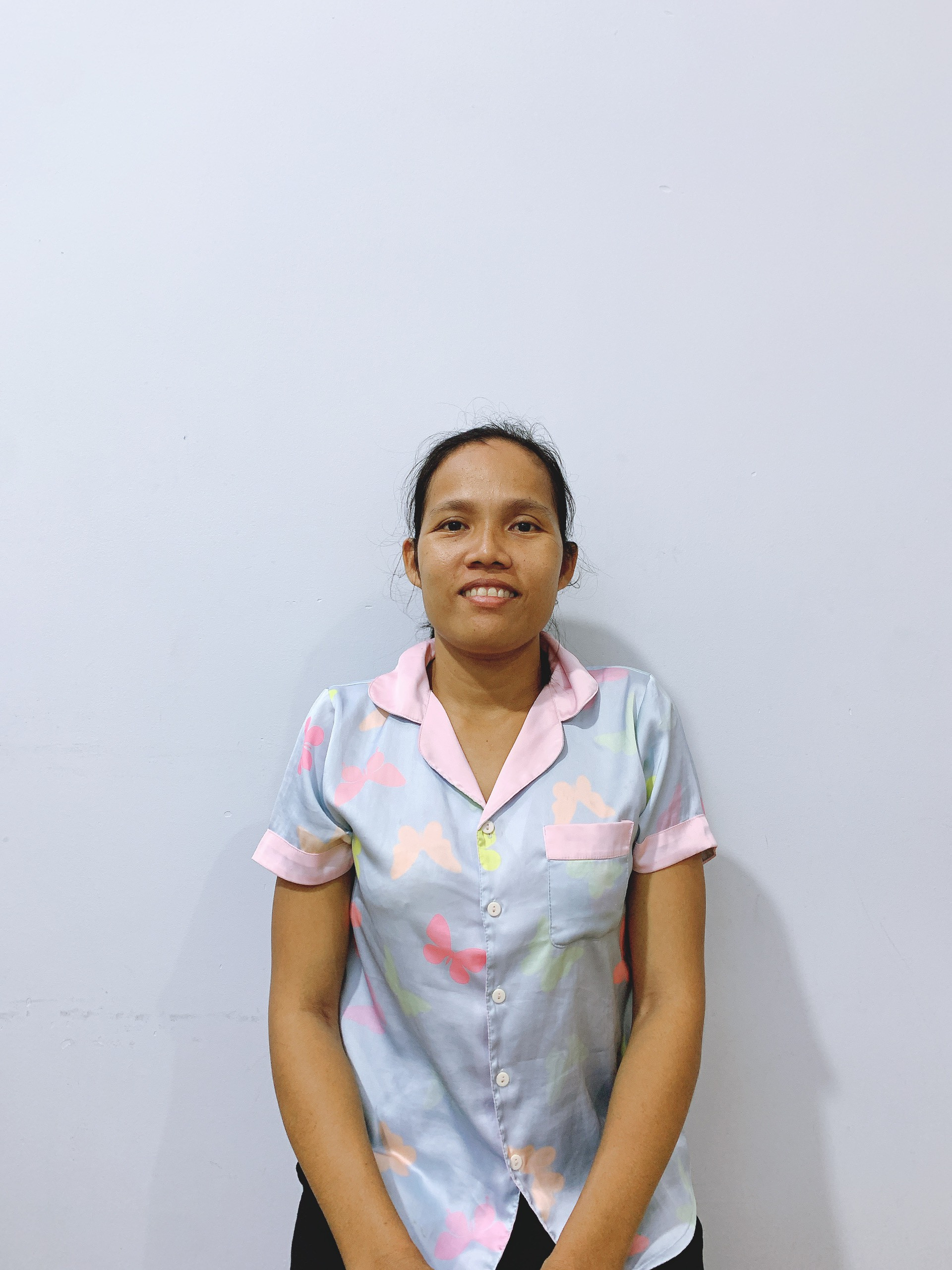 Chị Rành miền tây trẻ trung kính già yêu trẻ, đảm đang cả việc nhà cửa sạch sẽ kỹ tính