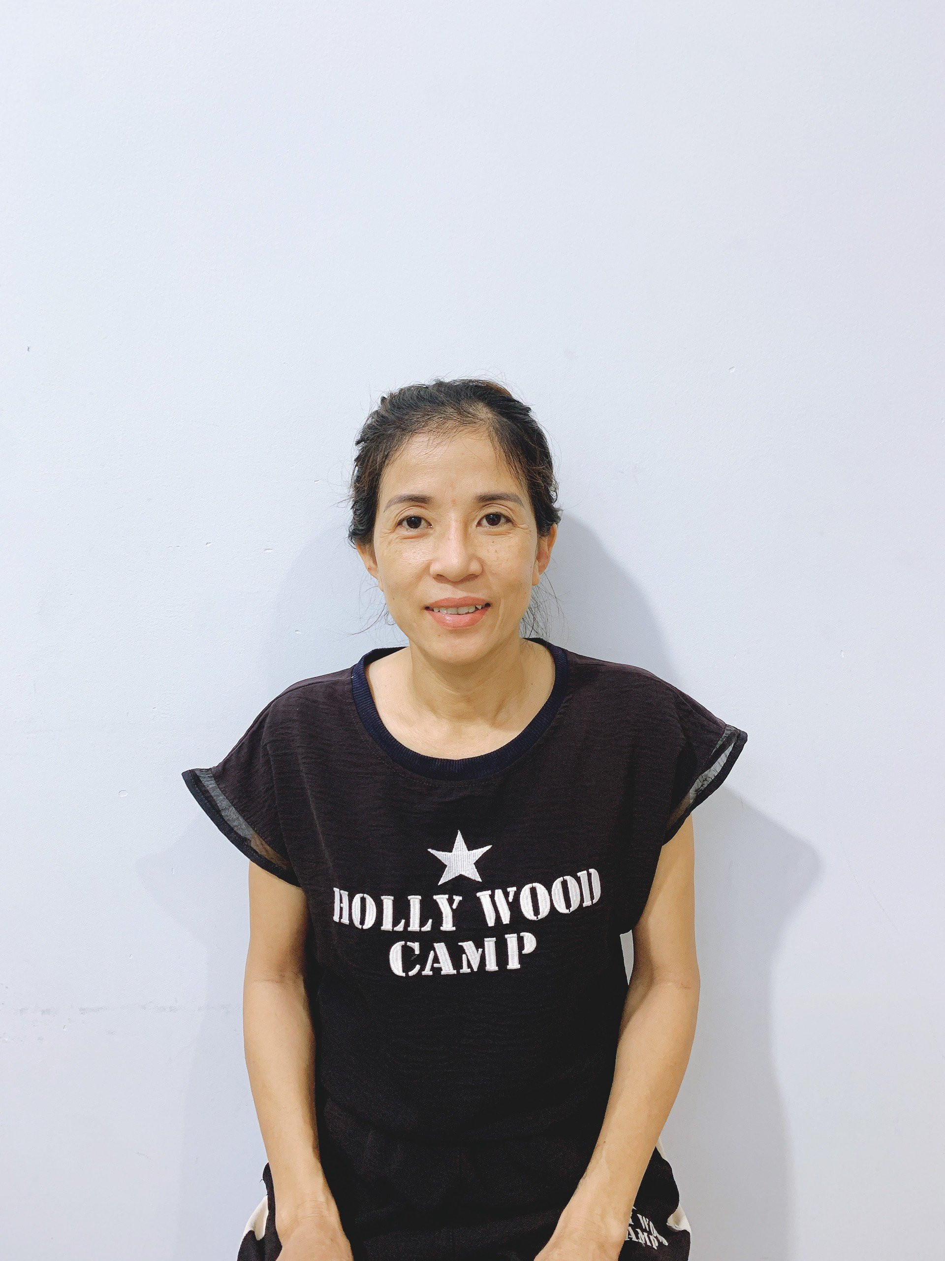 Chị Phương trẻ trung xinh xắn chuyên chăm bé sức khỏe tốt ngủ đêm cùng bé