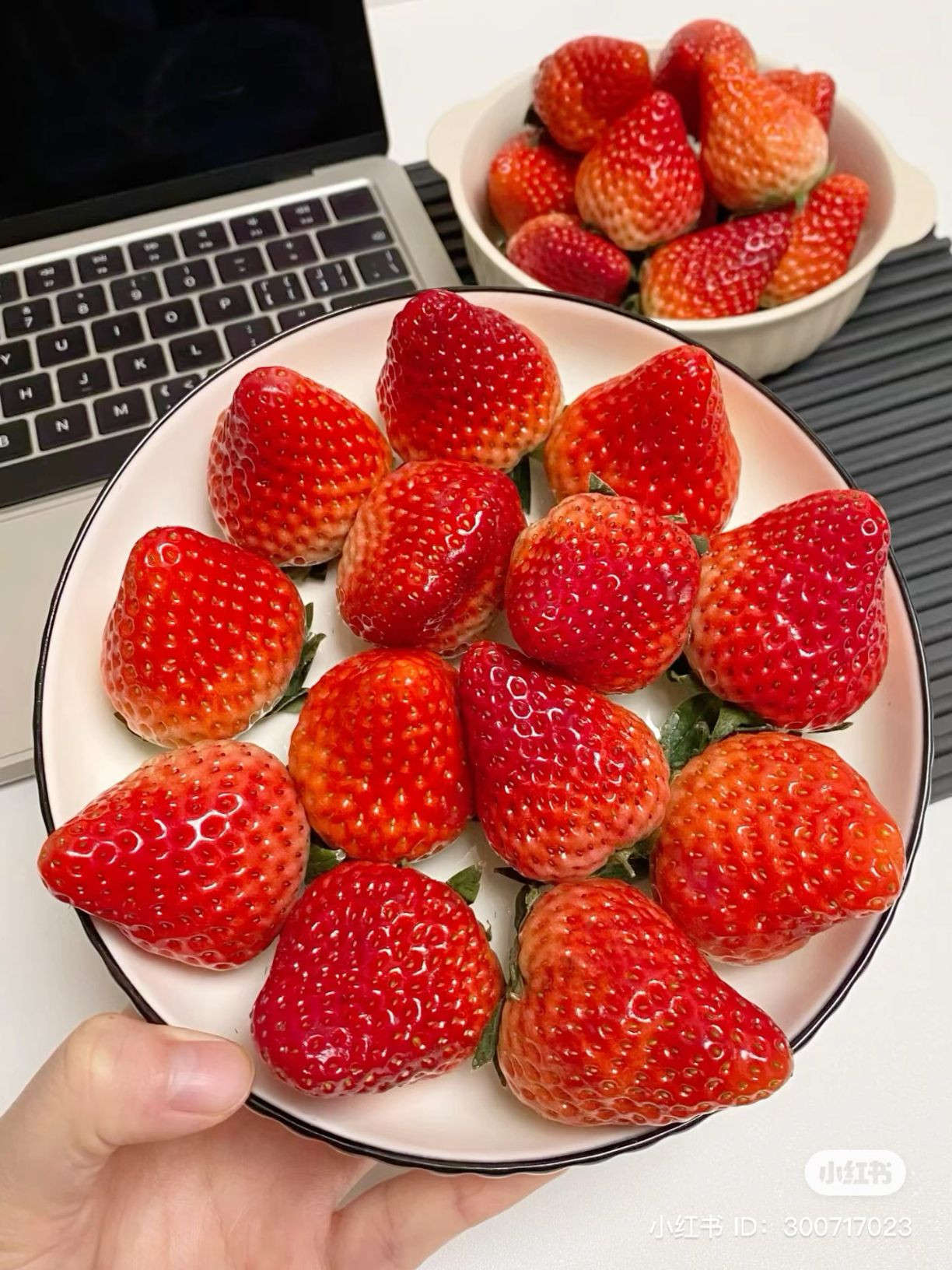 Chính chủ em cần gấp ạ