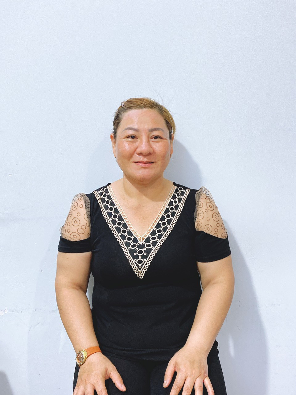 Chị Liễu Sinh năm 1983 miền trung chịu thương chịu khó nhận giúp việc nhà chăm bà ăn ở lại