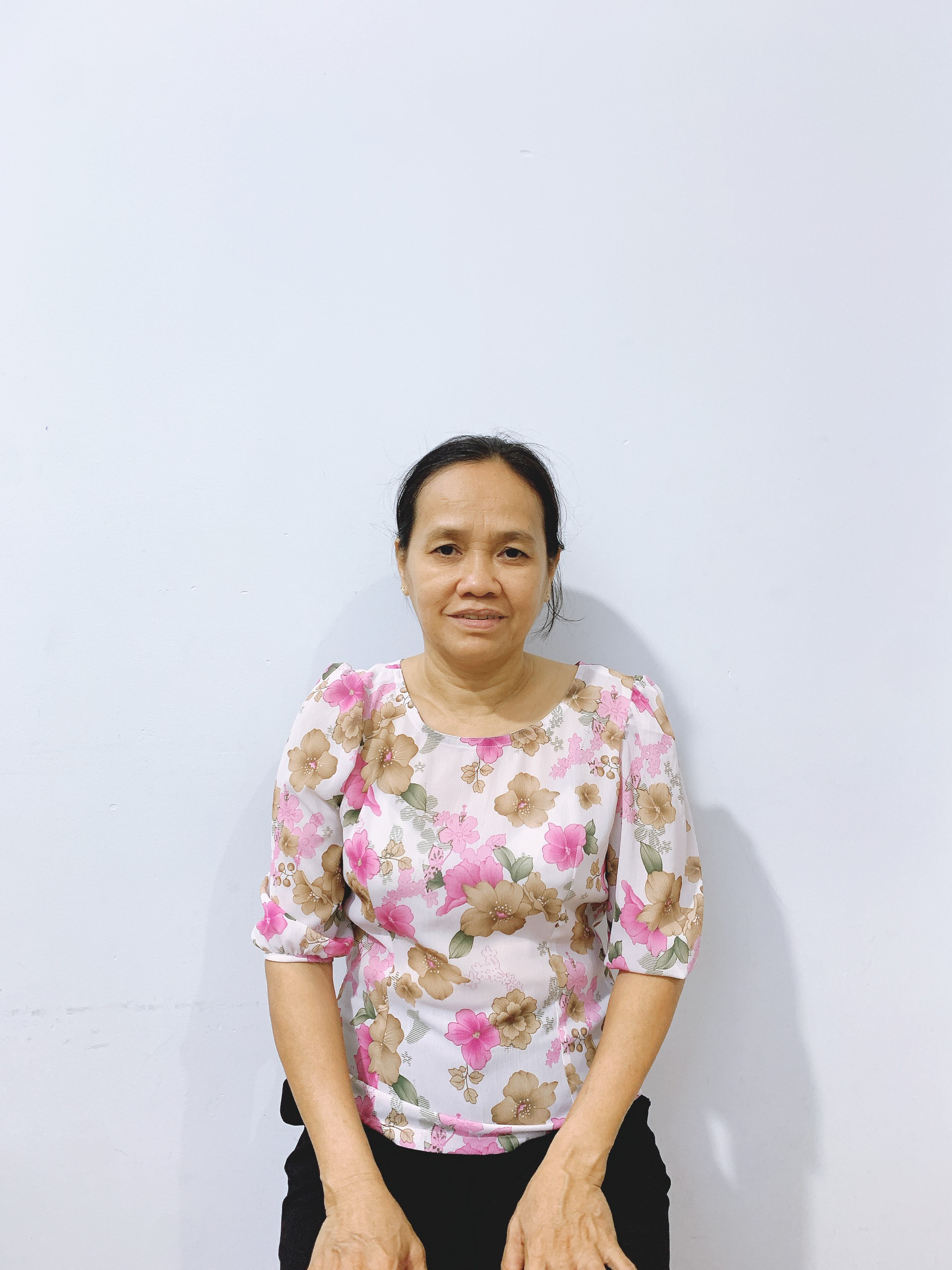 Chị Nhàn, sinh năm 1970, quê Bến Tre chuyên chăm bé từ sơ sinh đến lớn