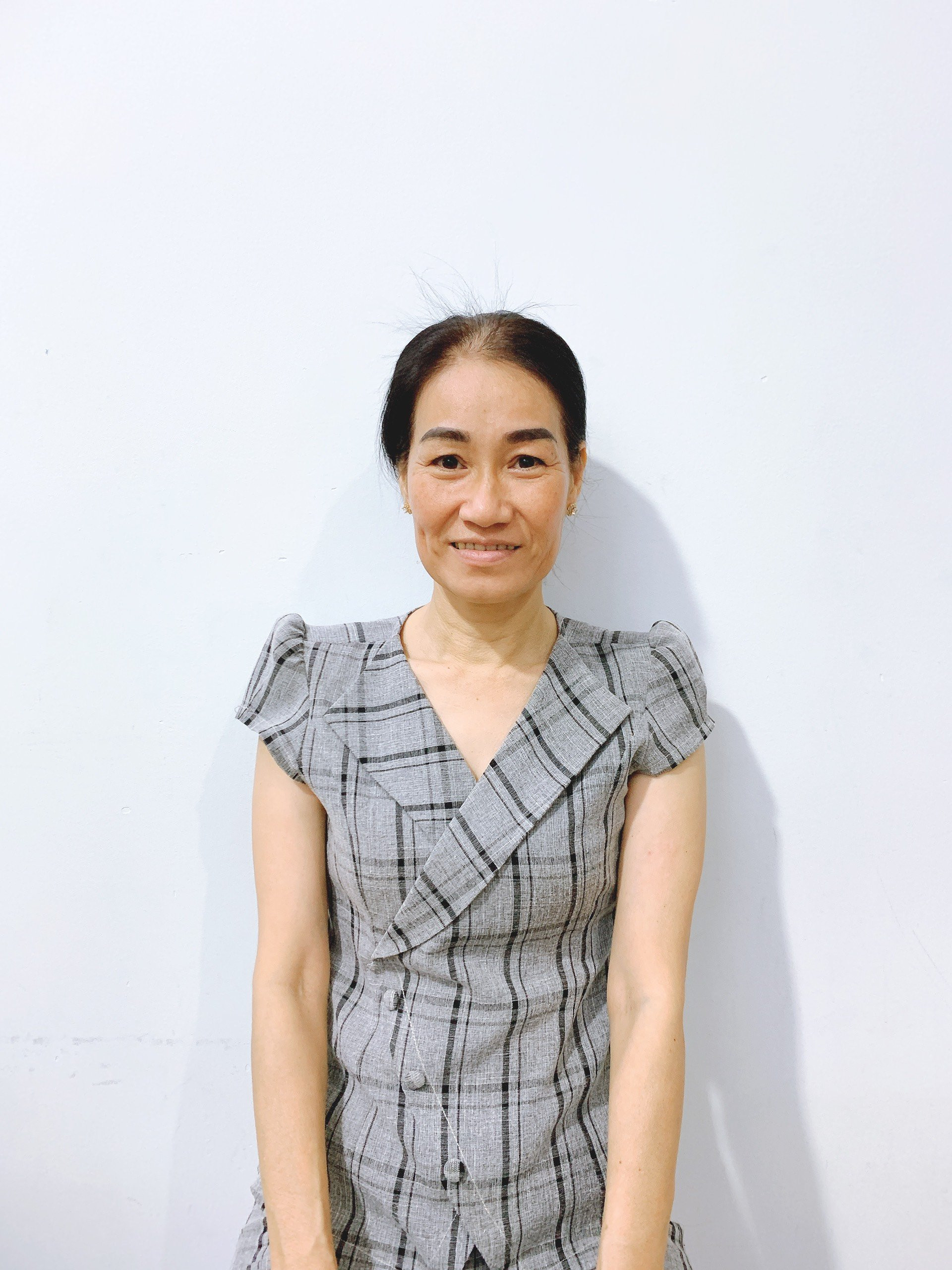 Chị Trang - Sinh năm 1976 – Quê Đăk Lăk - Giúp việc nhà, chăm bé