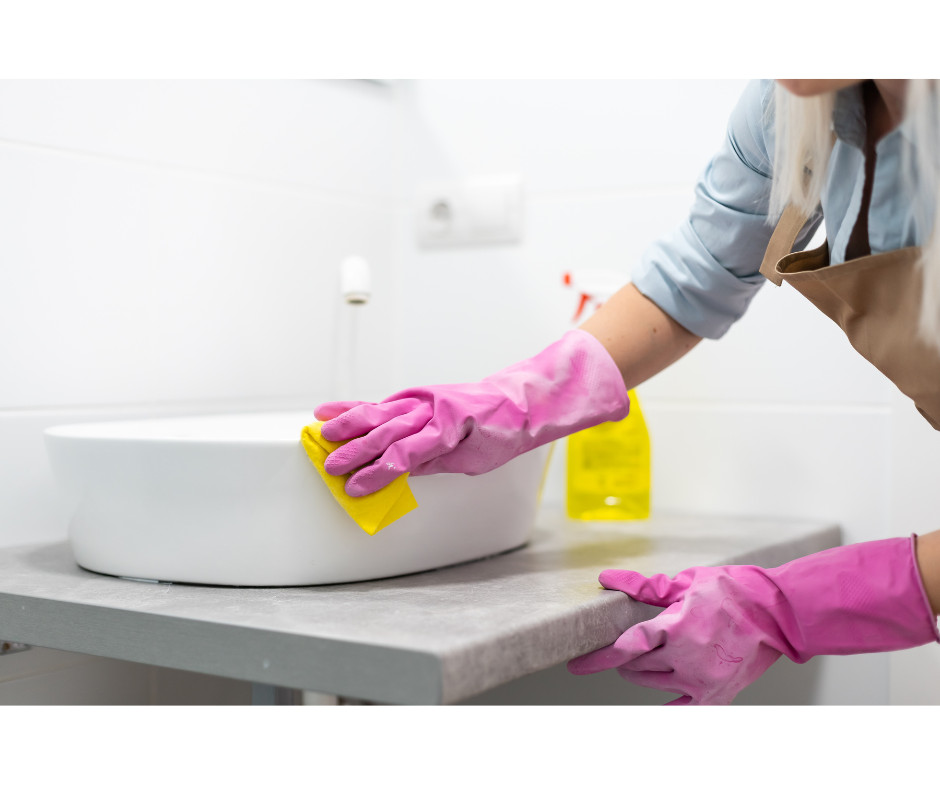 Yêu cầu những gì với người giúp việc?