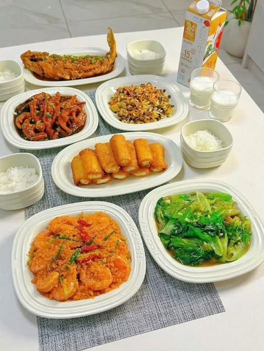 TÌM NGƯỜI GIÚP VIỆC