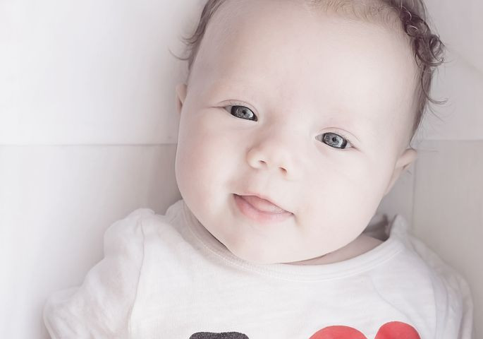 CẦN 1 CHỊ CHĂM BÉ Ở LẠI ĐƯỢC TẠI QUẬN ĐƯỜNG TRẦN PHÚ QUẬN 5