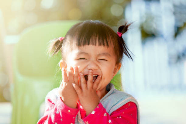 Bé nhà em được 6 tháng đang cần 1 chị chuyên chăm bé.