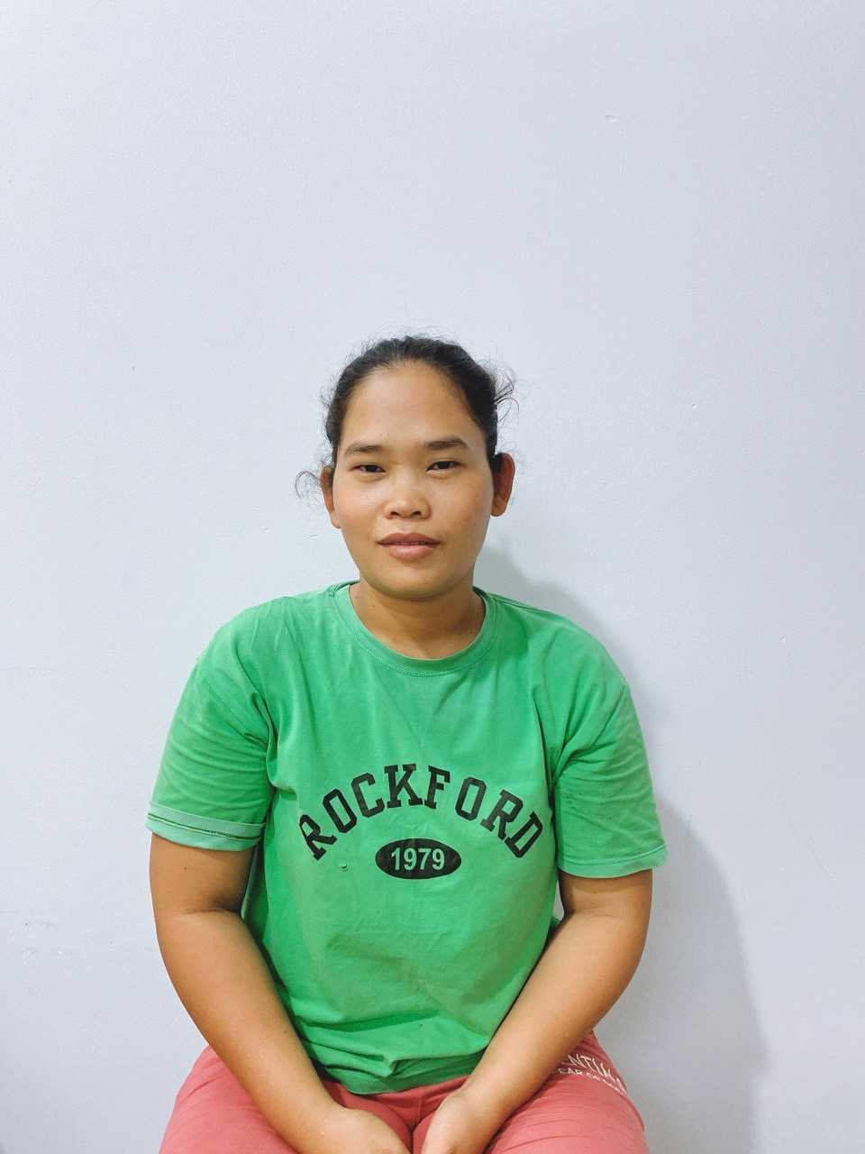 Chị Phú miền trung chuyên giúp việc nhà, chăm bé đi làm chịu khó tìm công việc ổn định